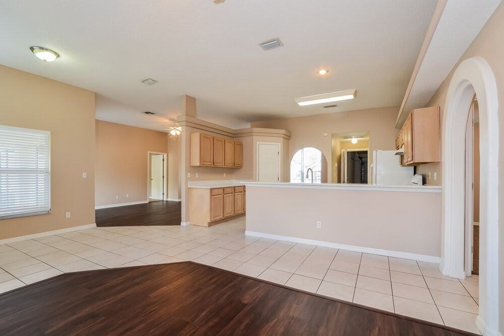 1604 Silhouette Dr - Photo 5 of 19