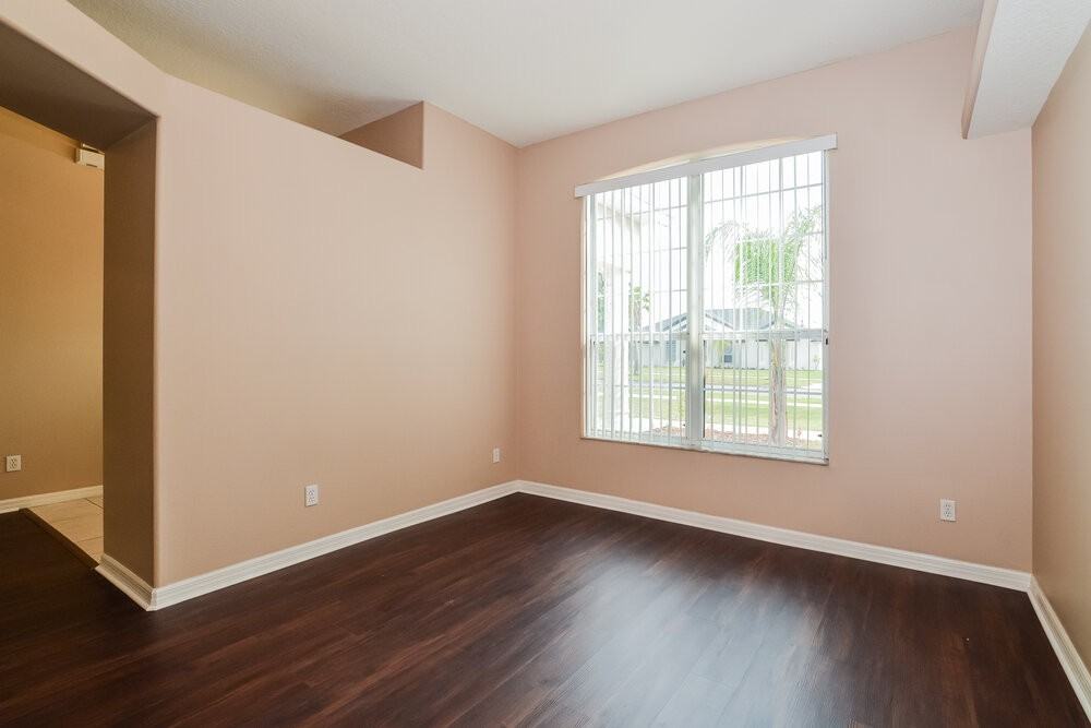 1604 Silhouette Dr - Photo 6 of 19