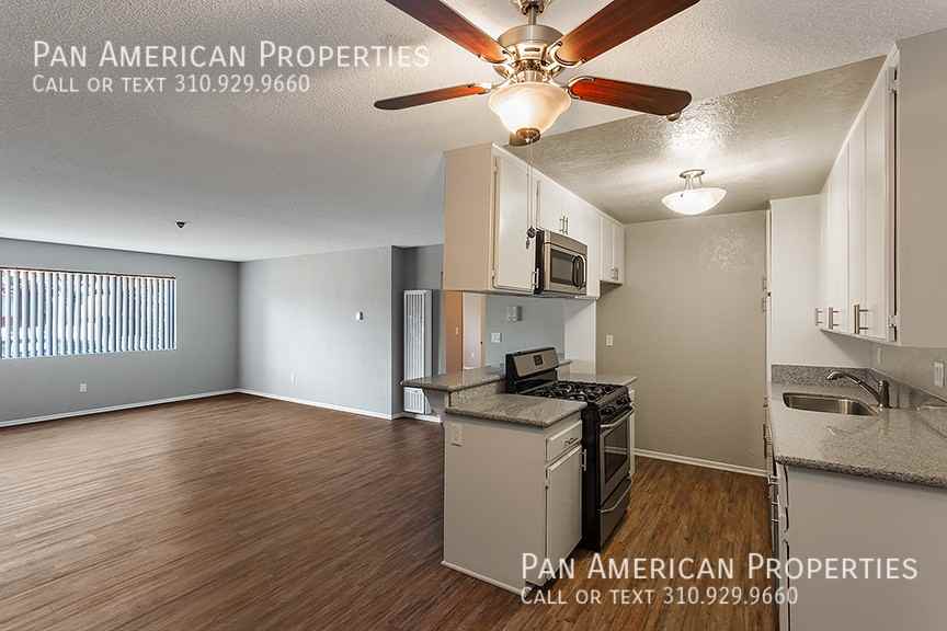 2704 Vanderbilt Ln #13