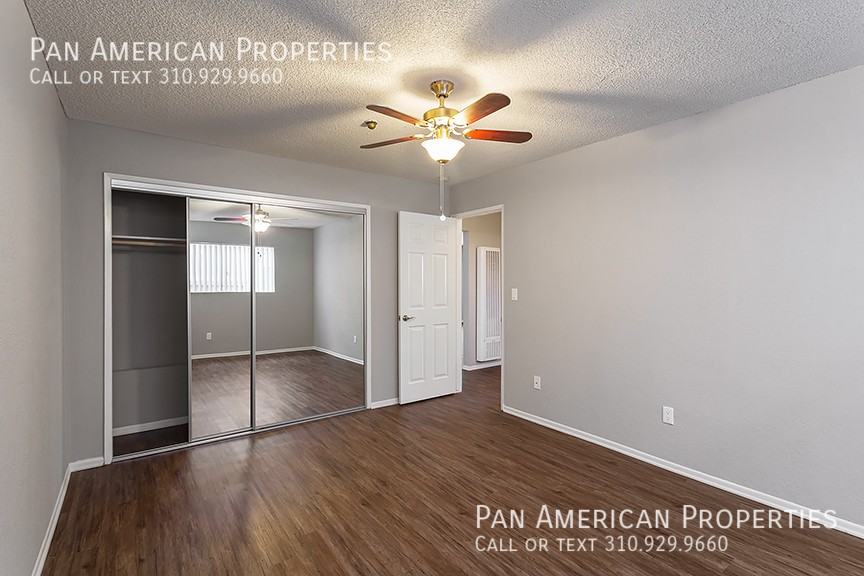 2704 Vanderbilt Ln #13 - Photo 7 of 37