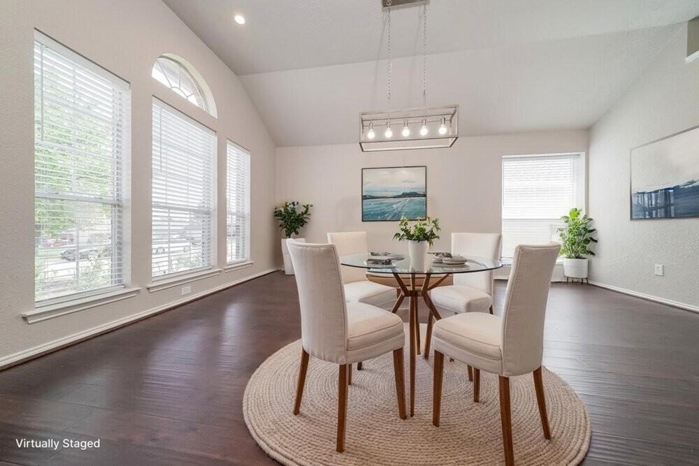 1005 Fort Apache Dr - Photo 5 of 19