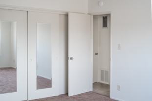 819 Ocean Park Blvd #4 - Photo 1 of 1
