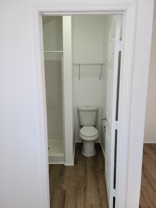 409 Lady St - Photo 4 of 4