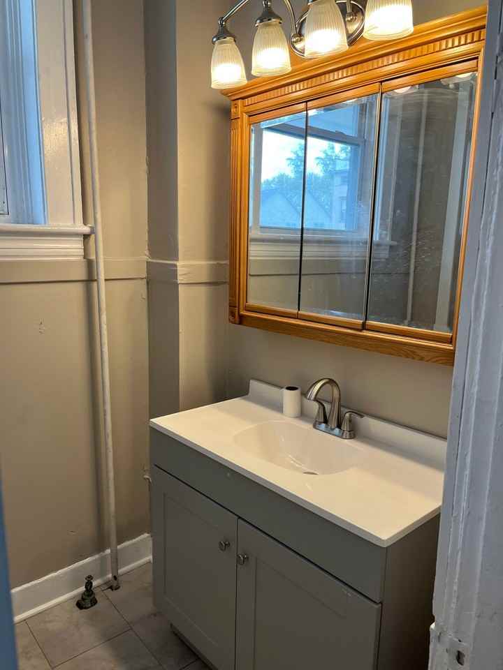 70 2nd St #1 - Photo 6 of 10