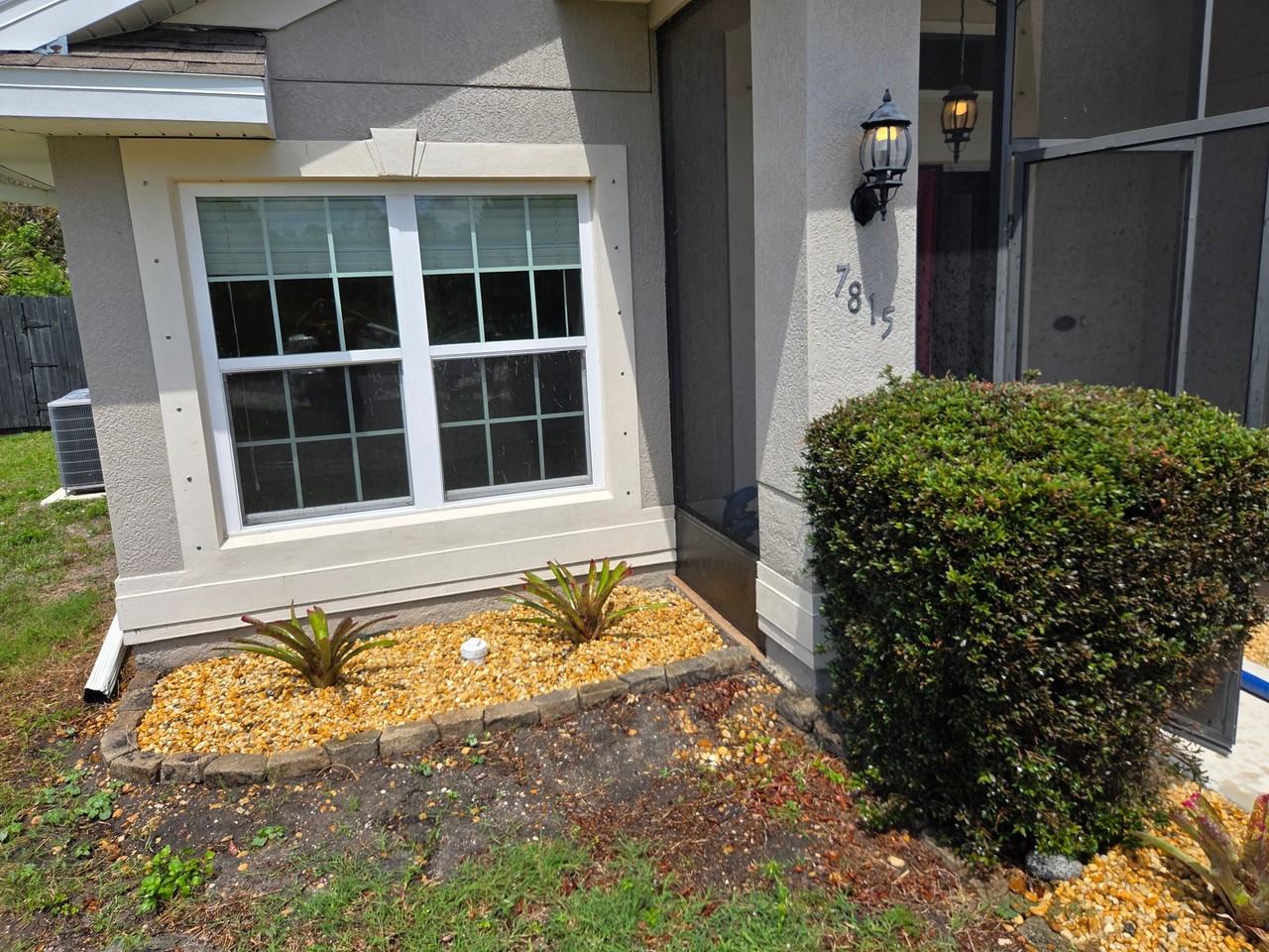 7815 103rd Ct - Photo 2 of 24