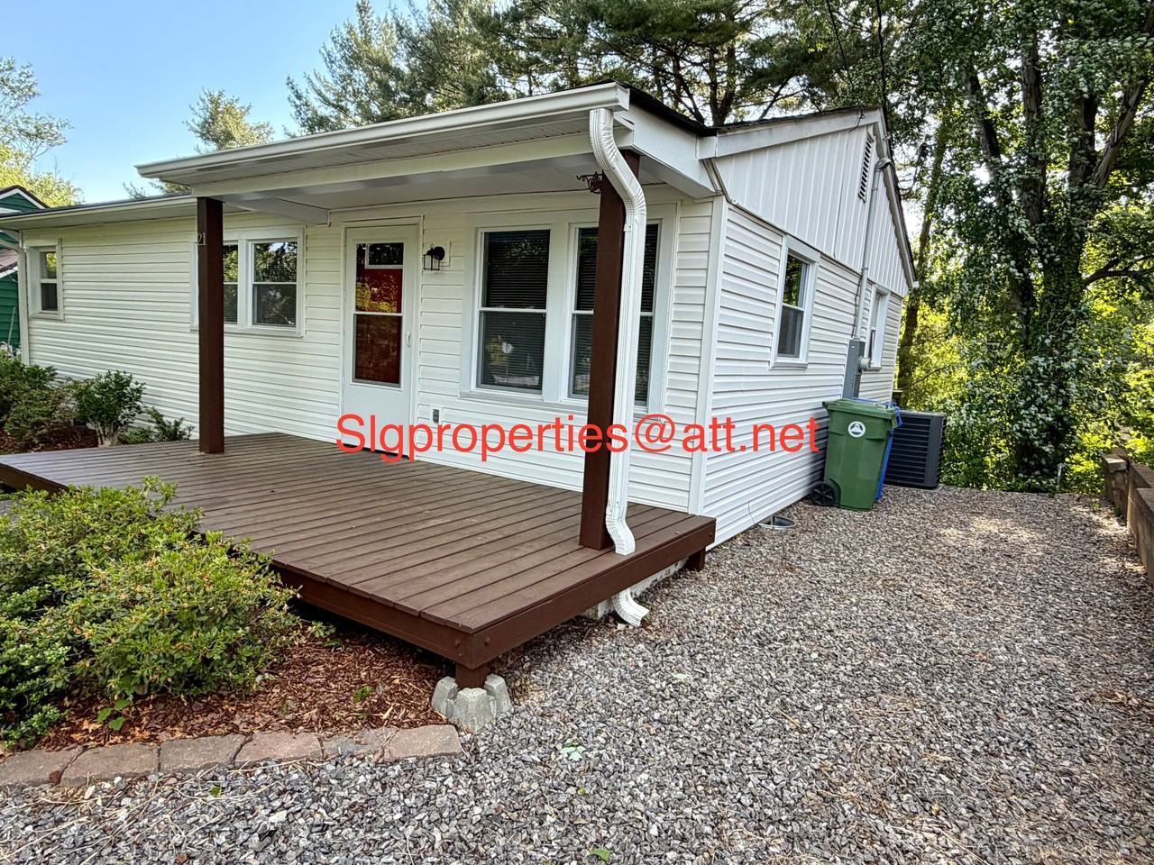 21 Kentucky Dr - Photo 2 of 18