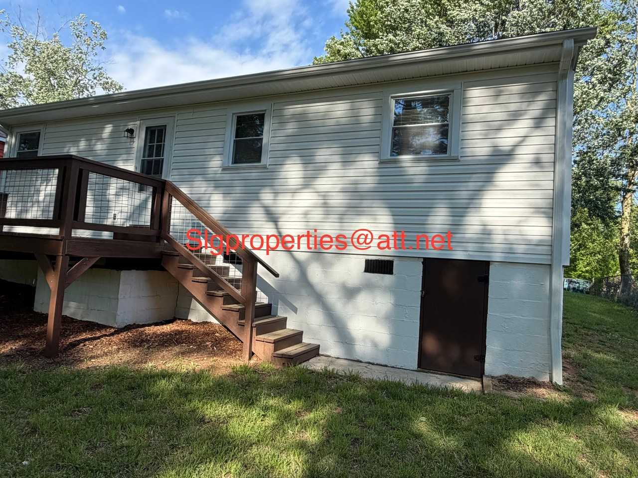 21 Kentucky Dr - Photo 3 of 18