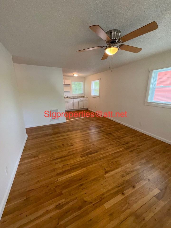 21 Kentucky Dr - Photo 5 of 18