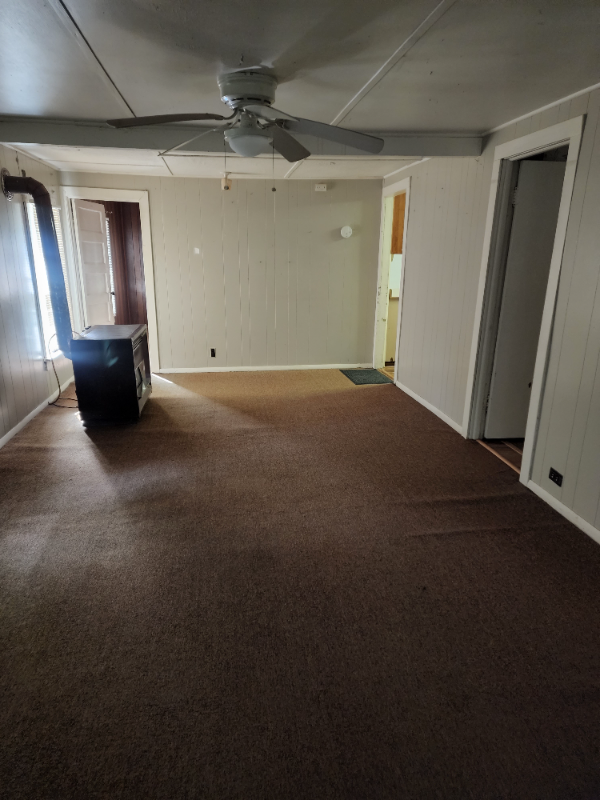 504 S Martin St - Photo 5 of 20