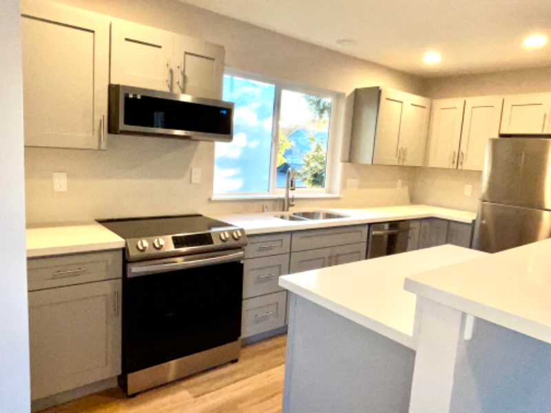 9030 17th Ave Sw #B - Photo 2 of 19