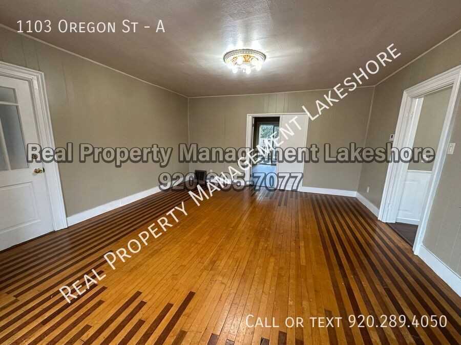 1103 Oregon St #A - Photo 3 of 11