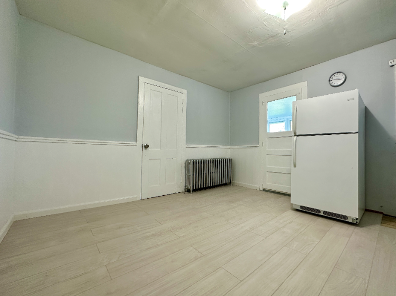 1109 Mill St #1111 - Photo 5 of 12
