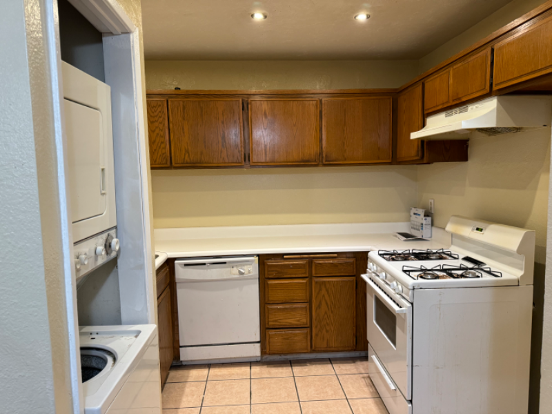 8327 Vineyard Ave #3 - Photo 3 of 13