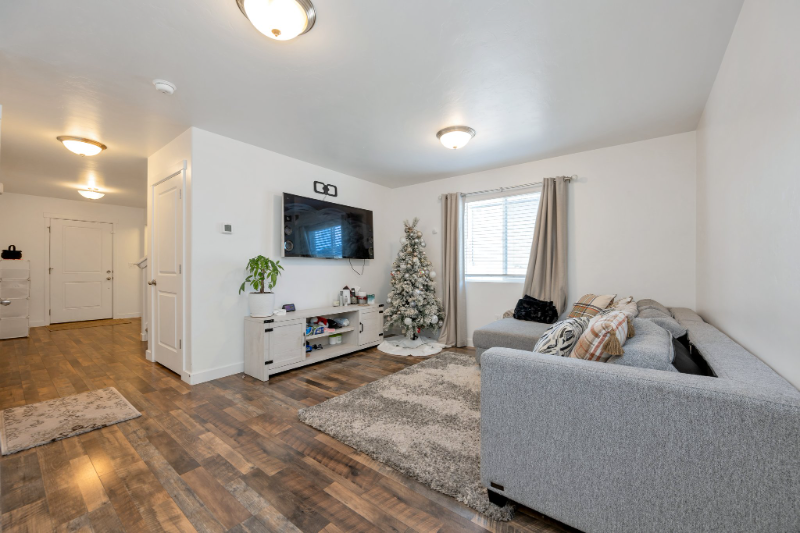 6828 W Hera Way - Photo 2 of 15