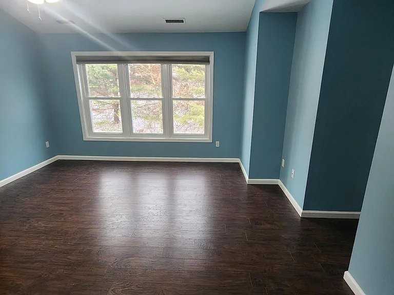 132 Morningside Ct - Photo 3 of 20