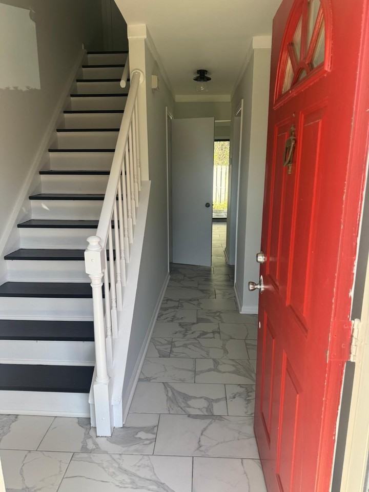 8431 Rust Wood Pl - Photo 3 of 20