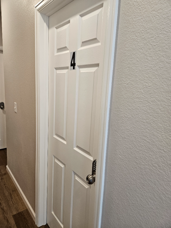 817 E B St #B - Photo 6 of 12