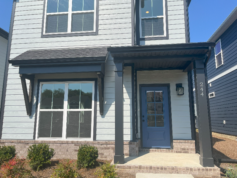 244 Holywell Dr - Photo 2 of 15