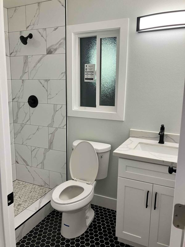 11010 Loch Lomond Dr #A - Photo 5 of 10