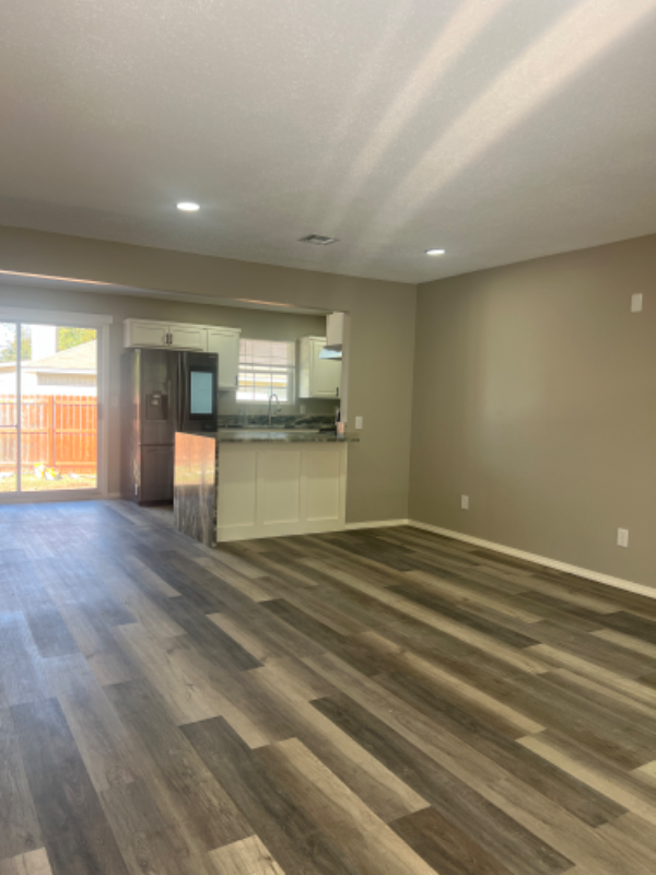 1002 W Canton St - Photo 5 of 19