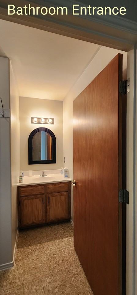 622 Lee Garza St - Photo 4 of 10