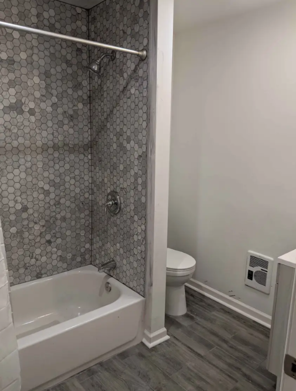 1924 Medary Ave - Photo 5 of 11