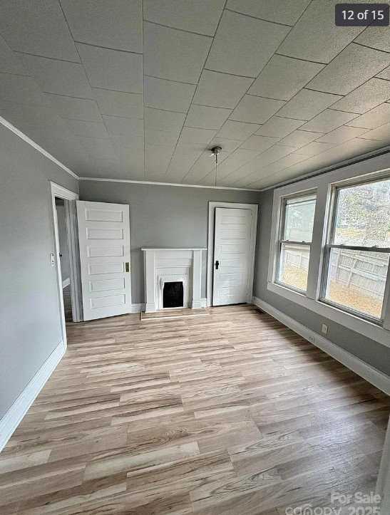 8 Maple St - Photo 2 of 15