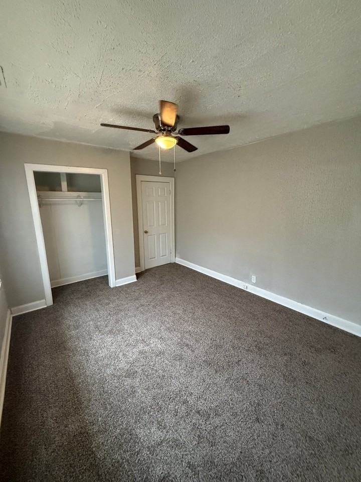 4431 Paseo #B - Photo 7 of 13