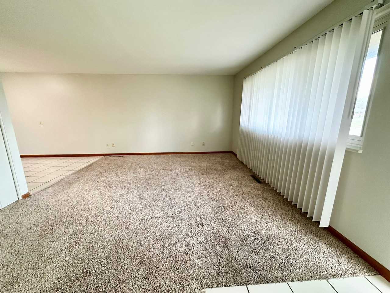 7075 Bartlett Rd - Photo 5 of 35