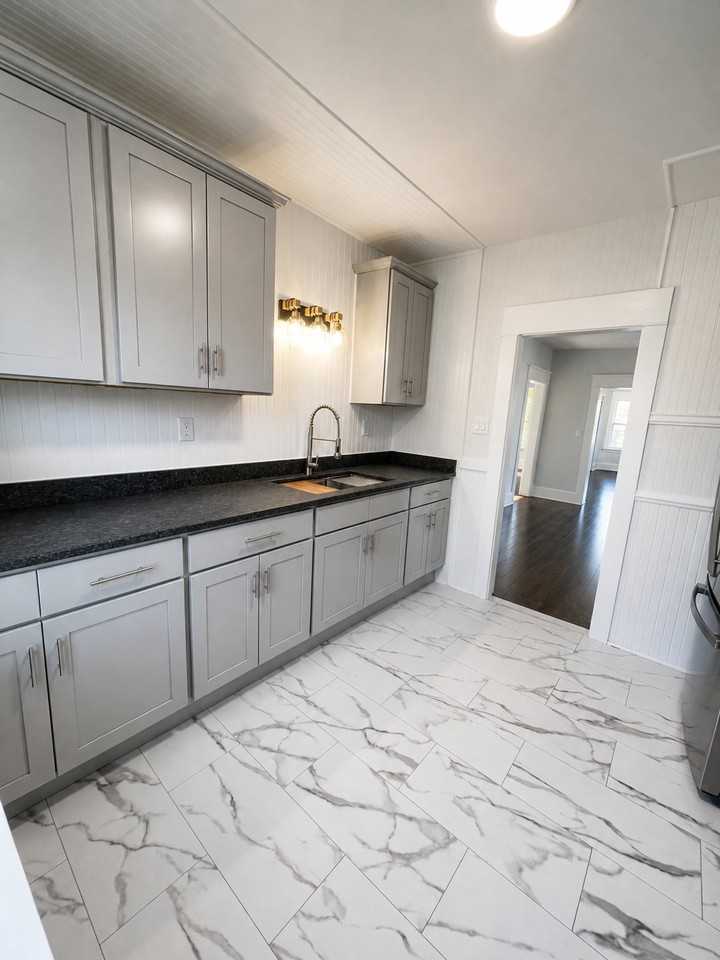 48 Irvington St #1 - Photo 2 of 9