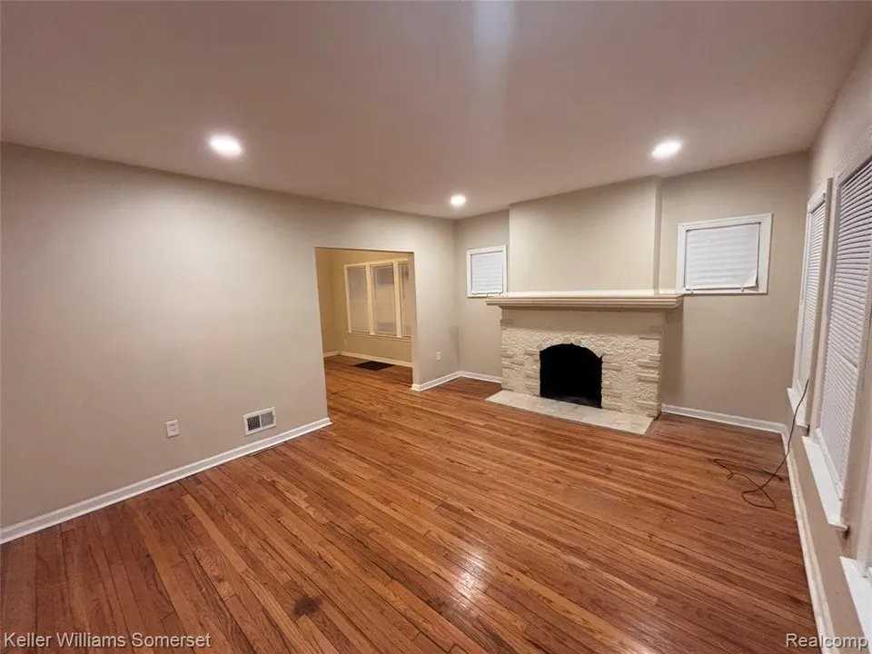 16174 Princeton St #2 - Photo 2 of 8