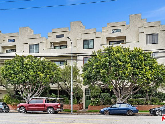 3544 S Centinela Ave #22 - Photo 2 of 19