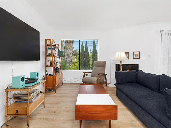3544 S Centinela Ave #22 - Photo 6 of 19