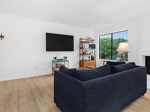 3544 S Centinela Ave #22 - Photo 7 of 19