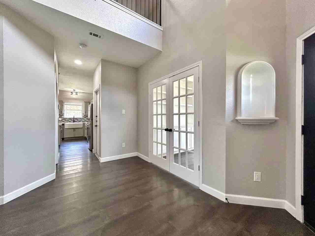 17300 Bishopsgate Dr - Photo 7 of 34