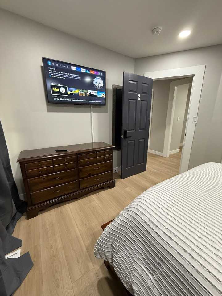 2327 Jackson St #1 - Photo 3 of 13