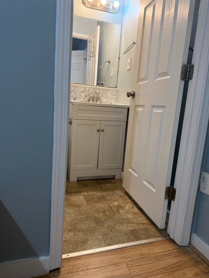 792 Parsons St Sw #1 - Photo 6 of 22