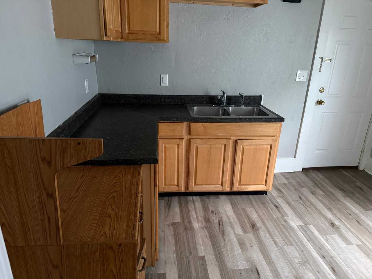 516 Washington Ave #516A - Photo 2 of 20