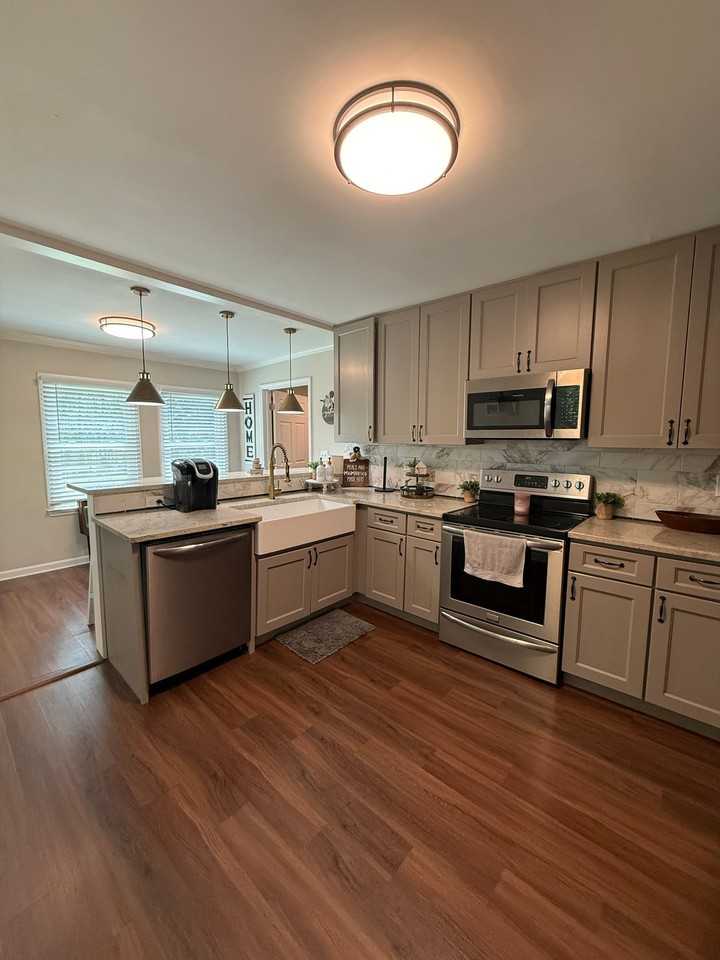 2146 Marwood Ln - Photo 4 of 15