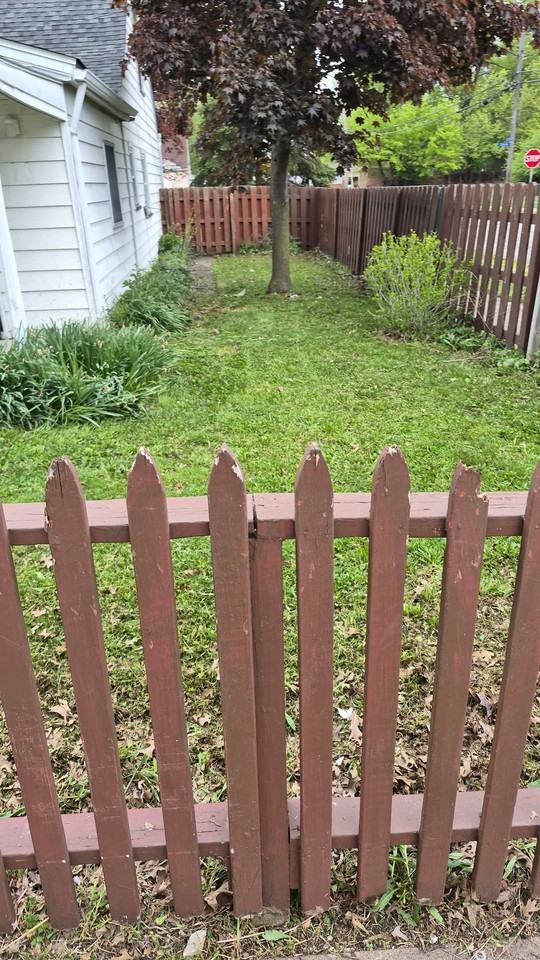 27190 Zeman Ave - Photo 3 of 21