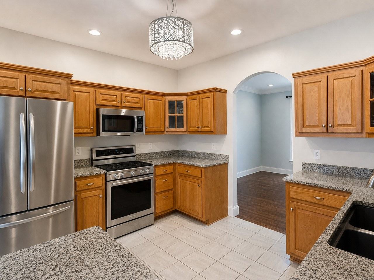 51 Hamshire Way - Photo 7 of 20