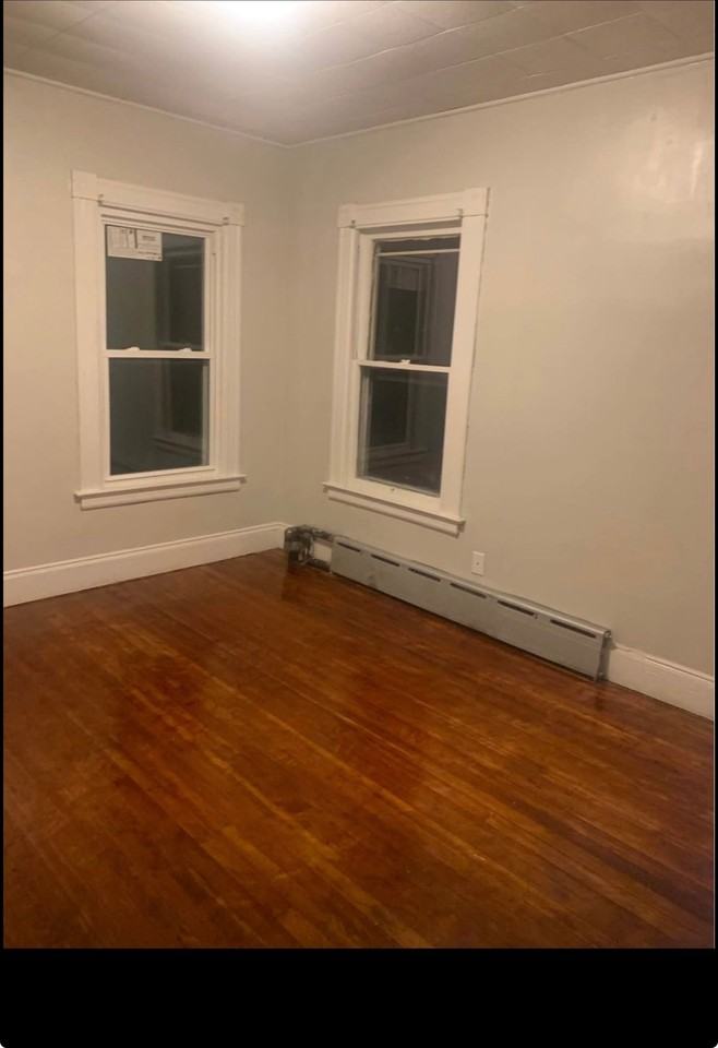 84 Mansfield St - Photo 4 of 5