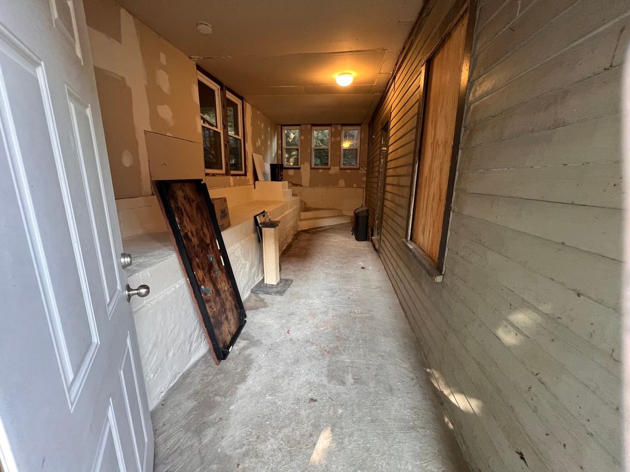 60 Pine St #1 - Photo 7 of 17