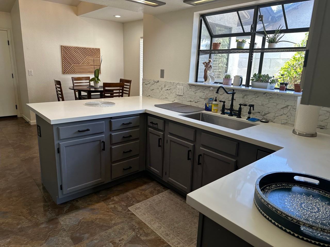 609 N Balboa Cir - Photo 7 of 20