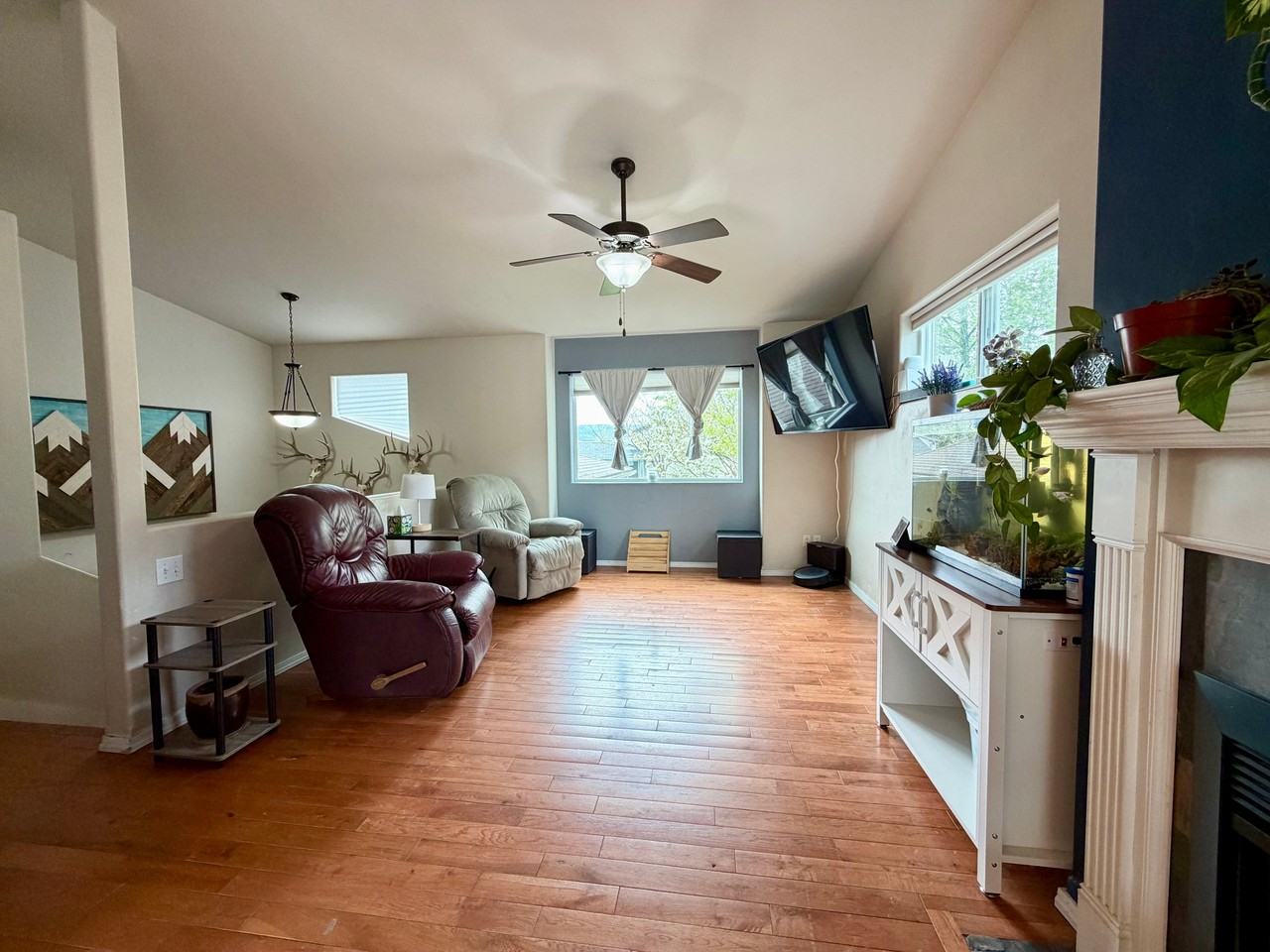 139 Getty Dr - Photo 4 of 20