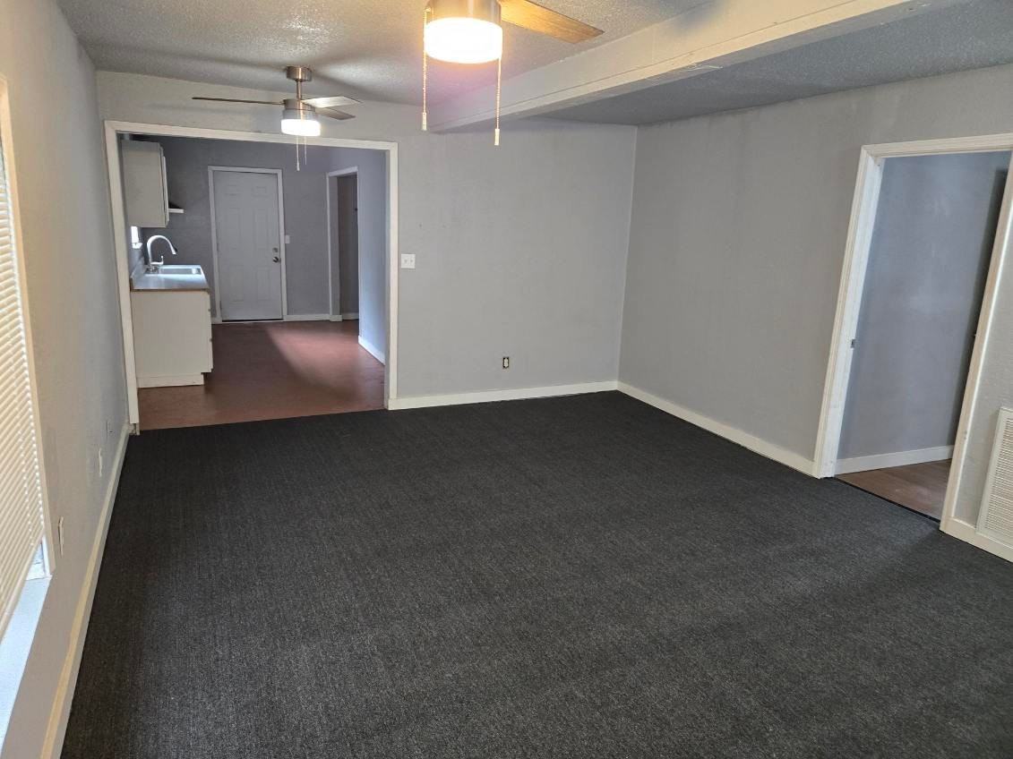 100 San Diego St - Photo 2 of 15