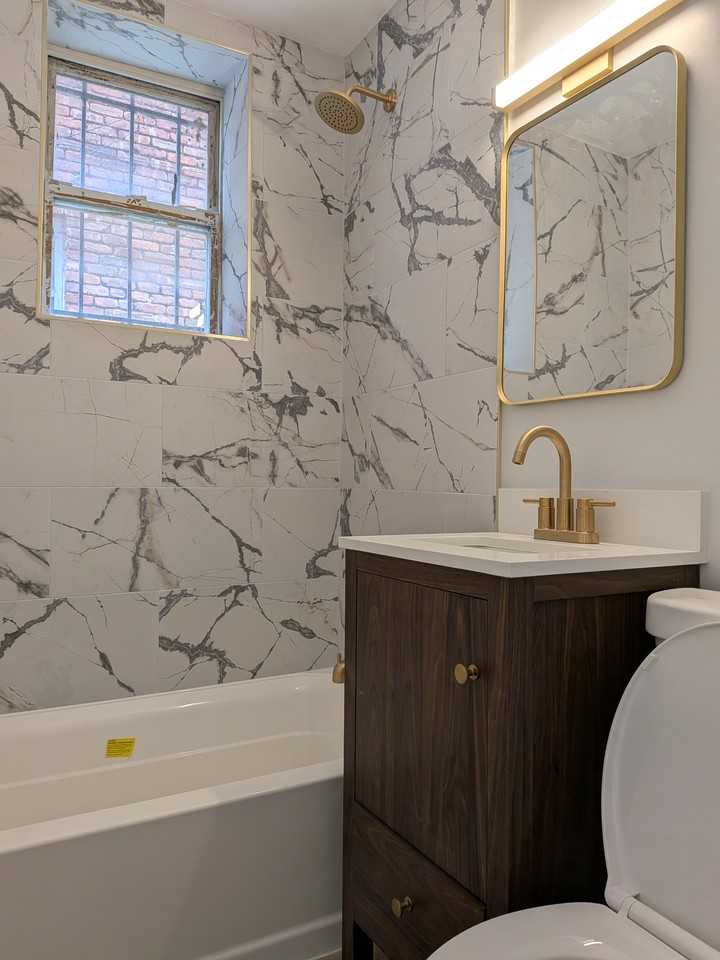 310 Eastern ParkWay - Photo 7 of 9