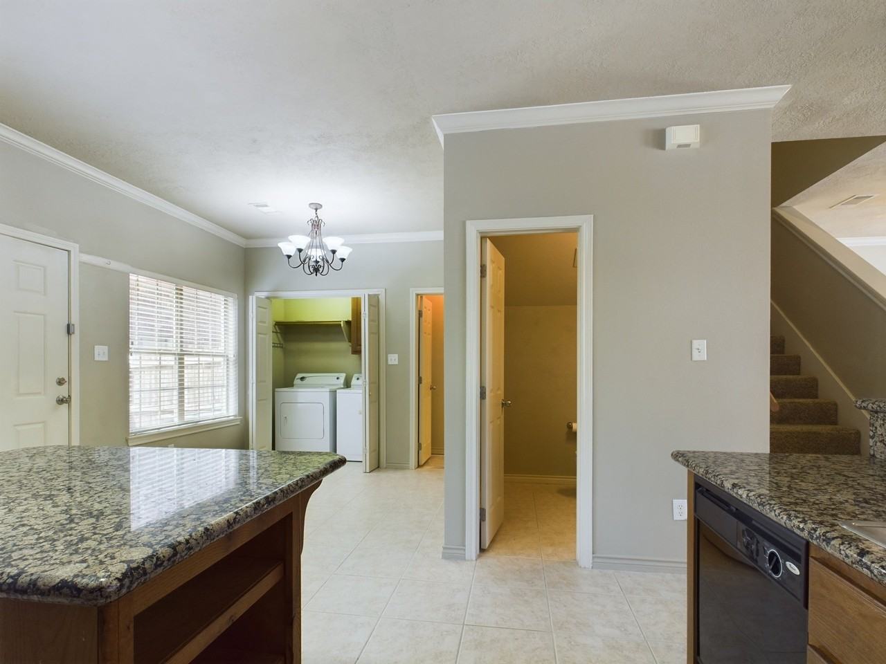 422 Forest Dr - Photo 6 of 20