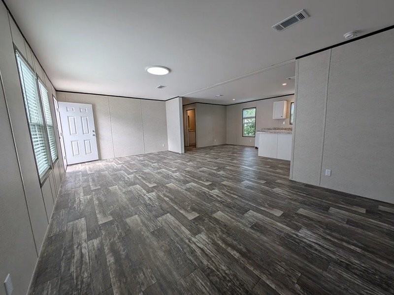 402 Nw 48th Ter - Photo 6 of 10