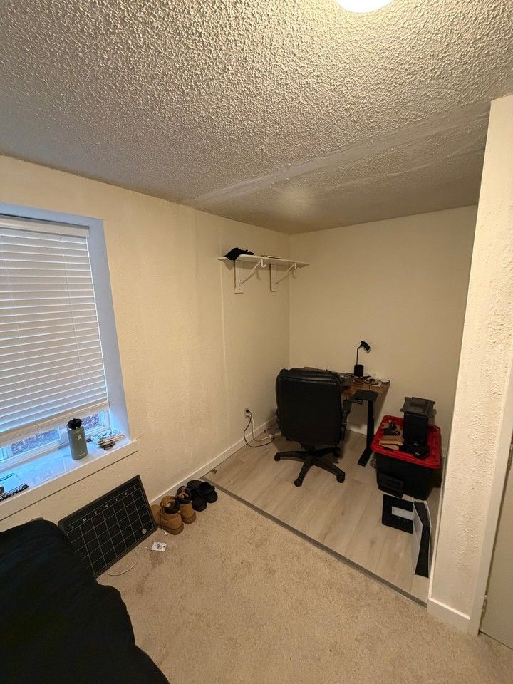 2914 Sunset Dr W - Photo 3 of 4